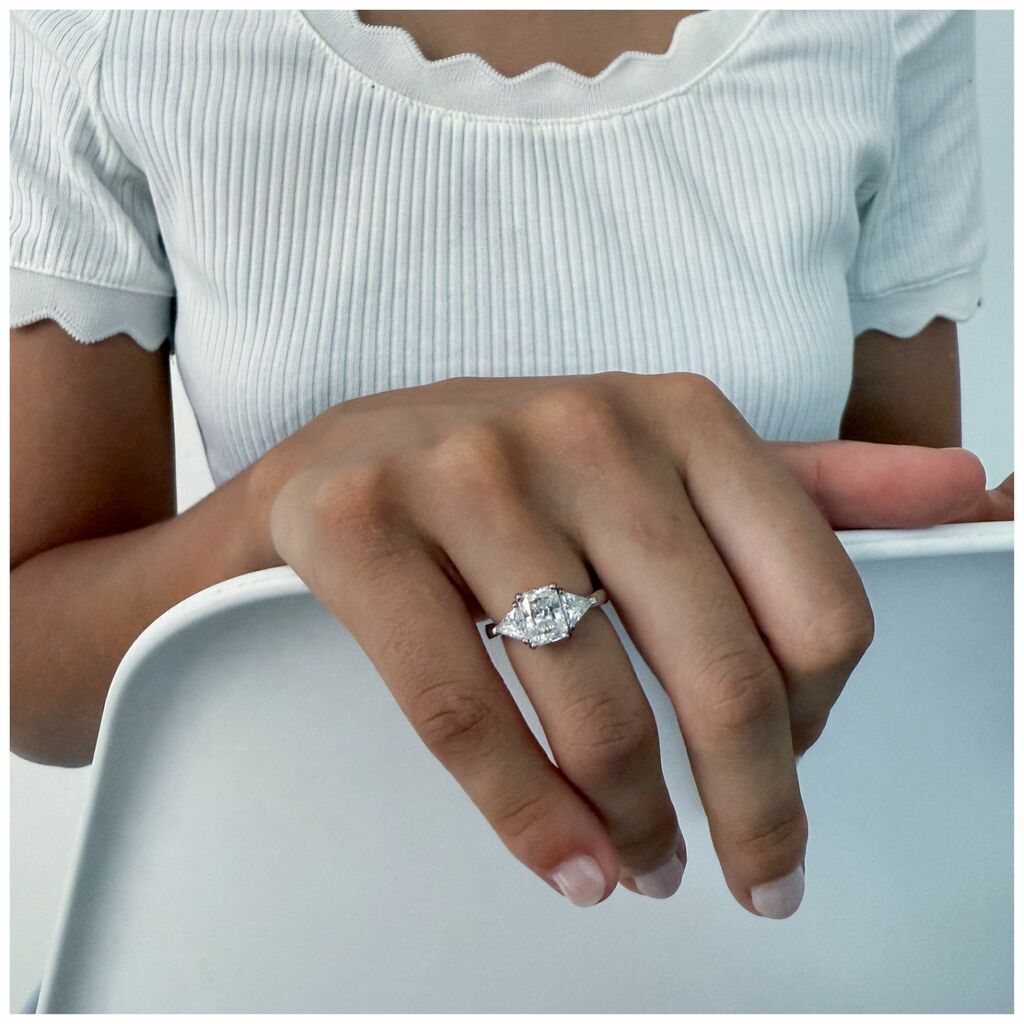 Anel Moissanite Ledo