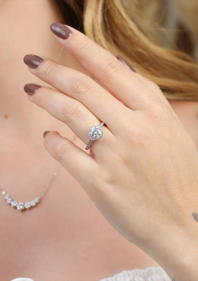 Moissanite