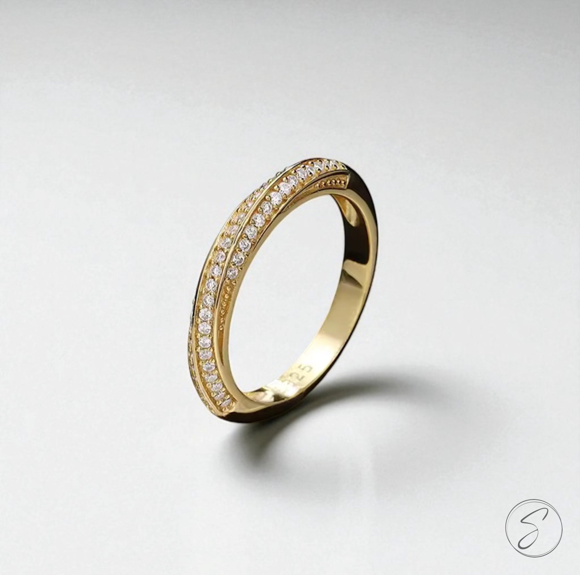 Aliança Moissanite Torcida